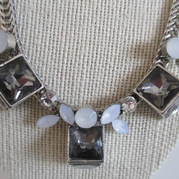 Meet your Posher, Gabriela - Picture 6 of 8